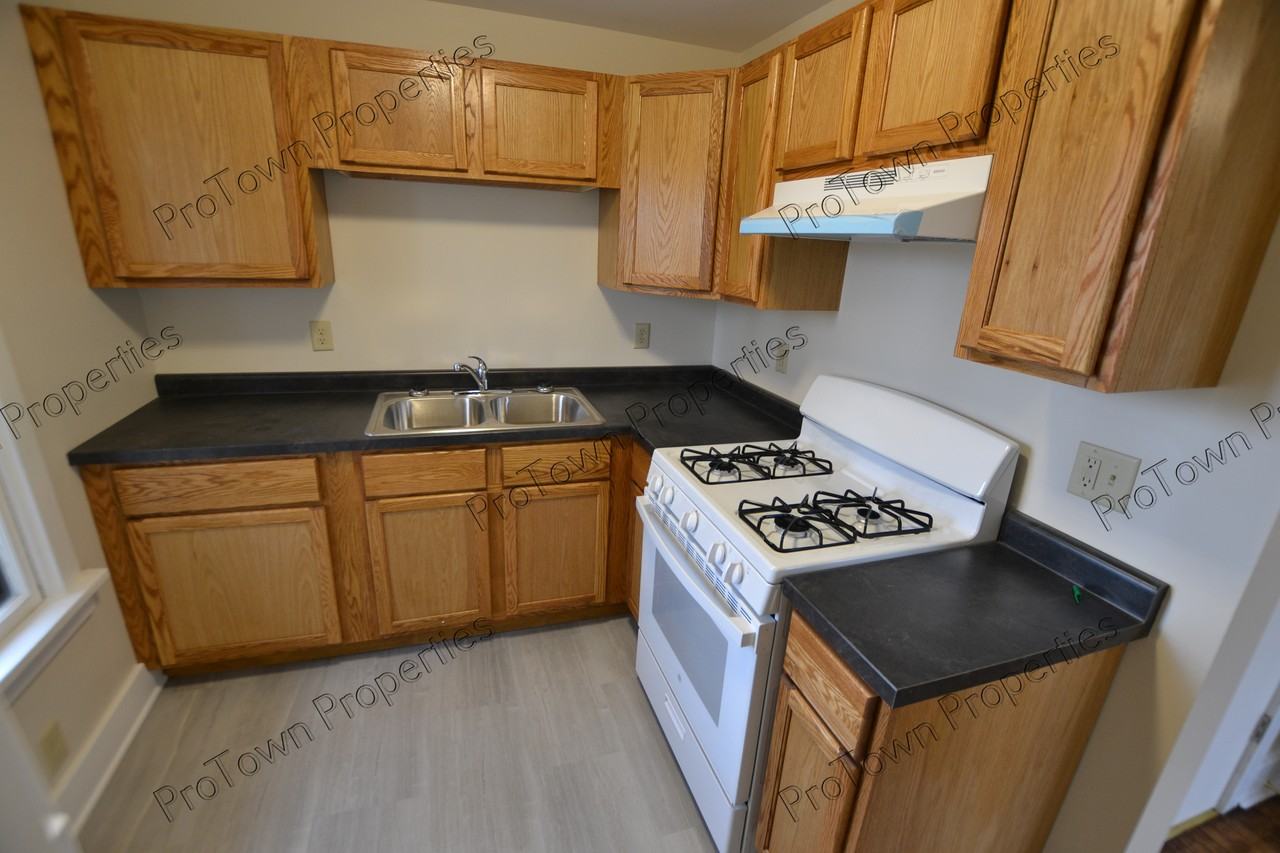 411 Krakar Avenue #2W - Photo 6 of 7