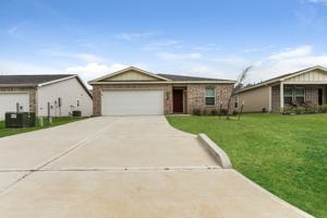 featured image of 15720 Del Norte Dr