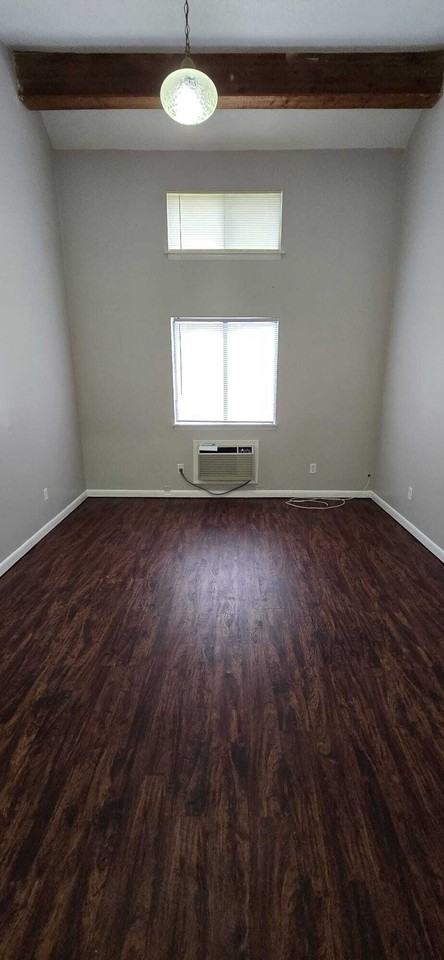 3700 Squaw Valley Dr Sw #D - Photo 3 of 9
