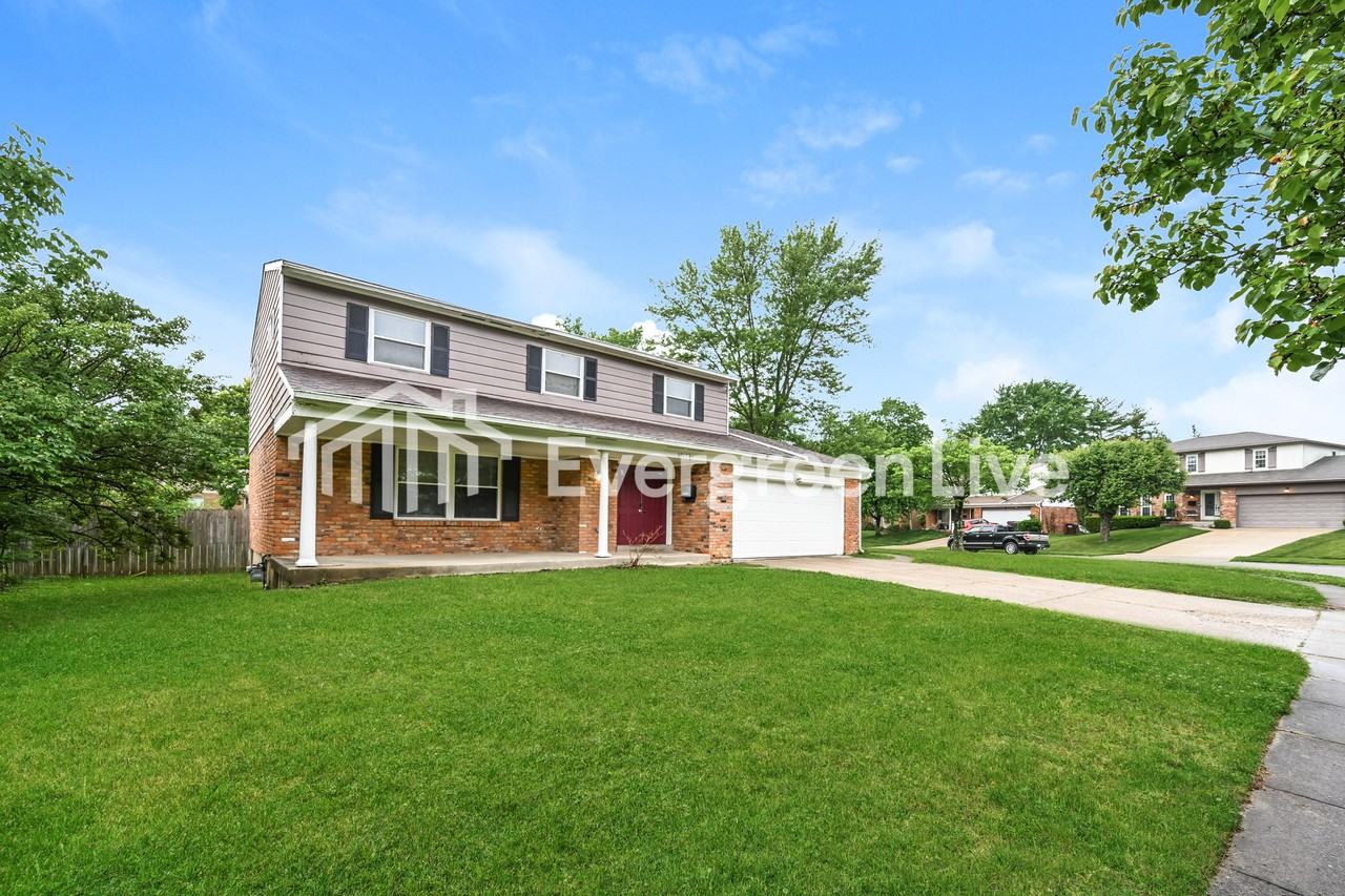 10620 Bradbury Dr - Photo 2 of 15