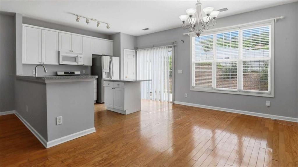 3522 Spring View Ct - Photo 3 of 25