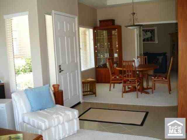 23 Wimbledon Ct - Photo 3 of 3