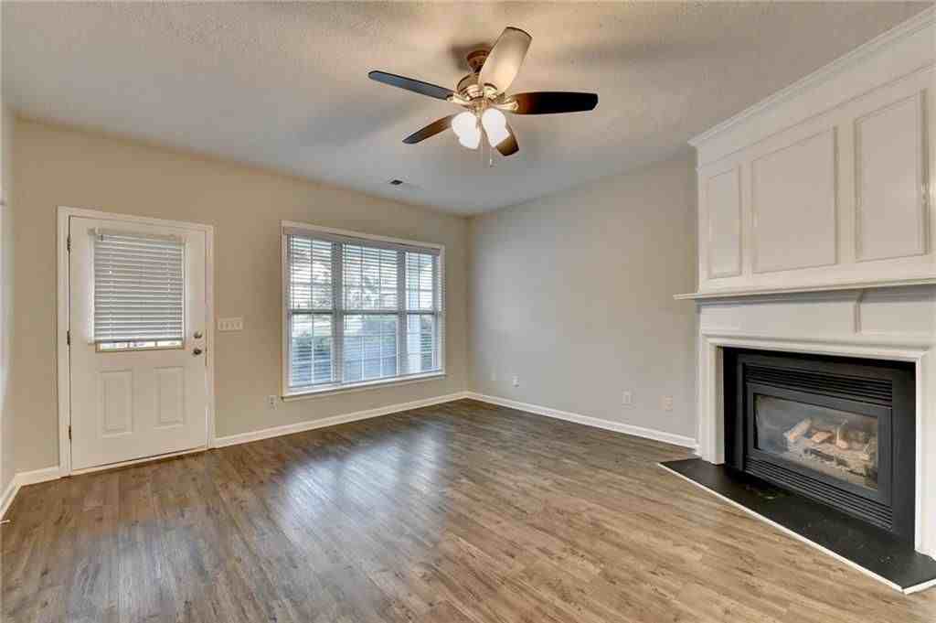 3415 Oxwell Dr - Photo 6 of 36