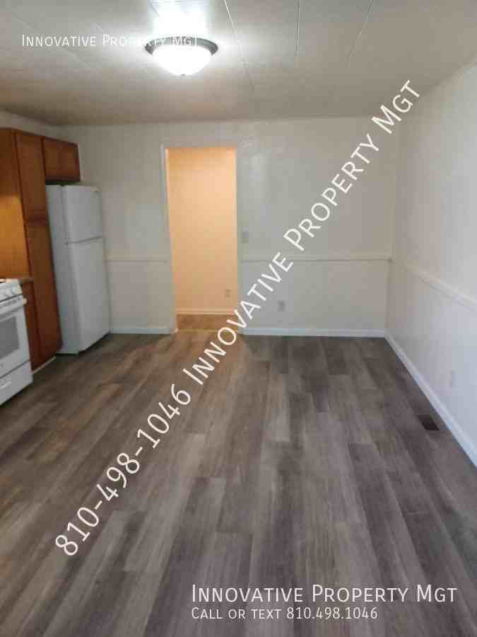1133 W Buder Ave - Photo 5 of 22