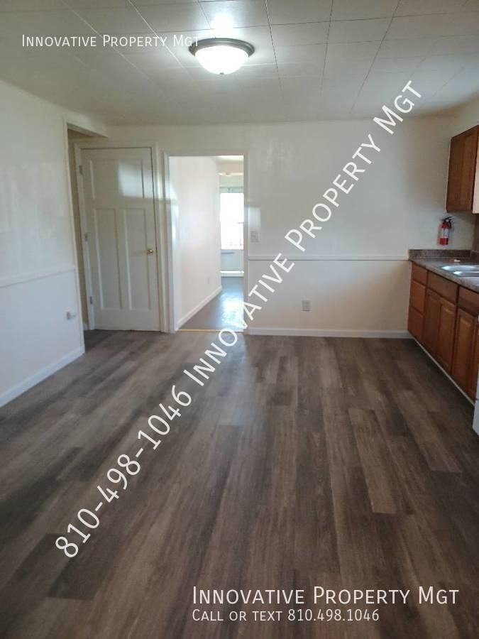 1133 W Buder Ave - Photo 6 of 22