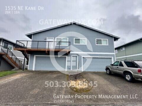 1535 Ne Kane Dr - Photo 2 of 19