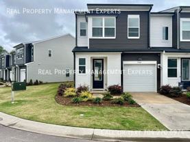 3162 Hutton Gardens Ln - Photo 1 of 1