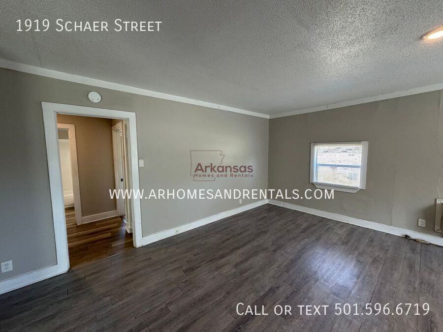 1919 Schaer St - Photo 2 of 35