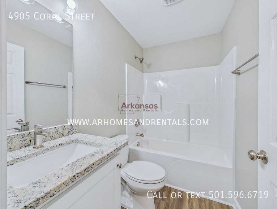 4905 Coral St - Photo 6 of 18