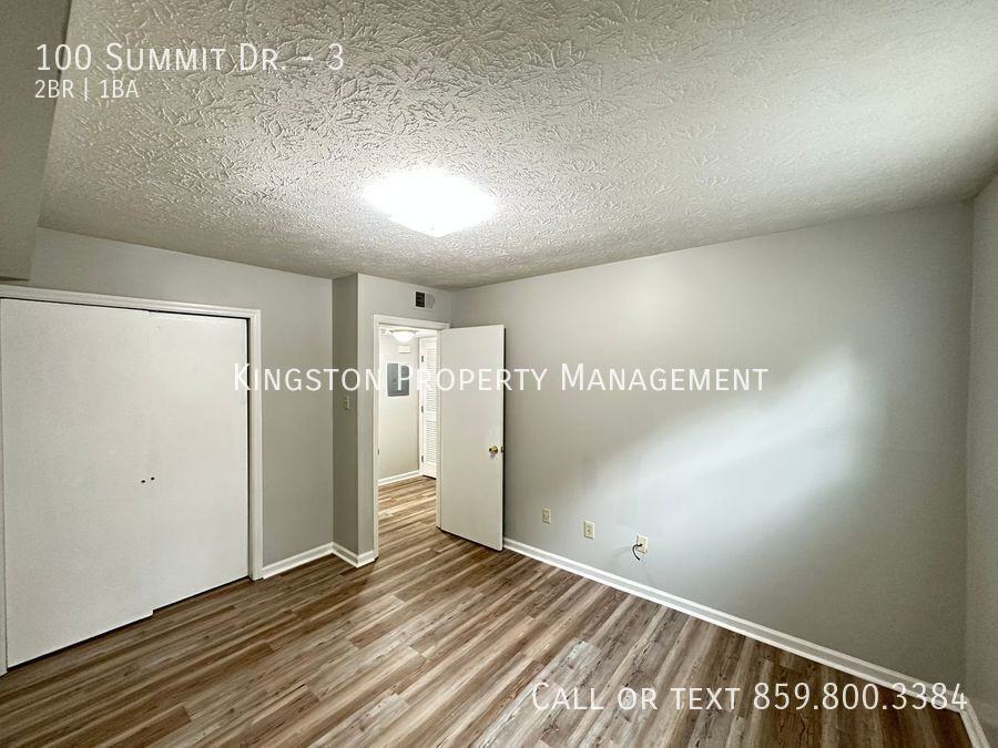 100 Summit Dr #3 - Photo 7 of 10