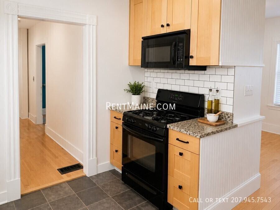 32 North St - Photo 4 of 25