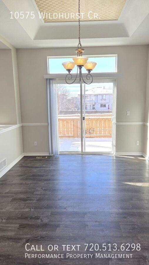 10575 Wildhurst Cir - Photo 5 of 32