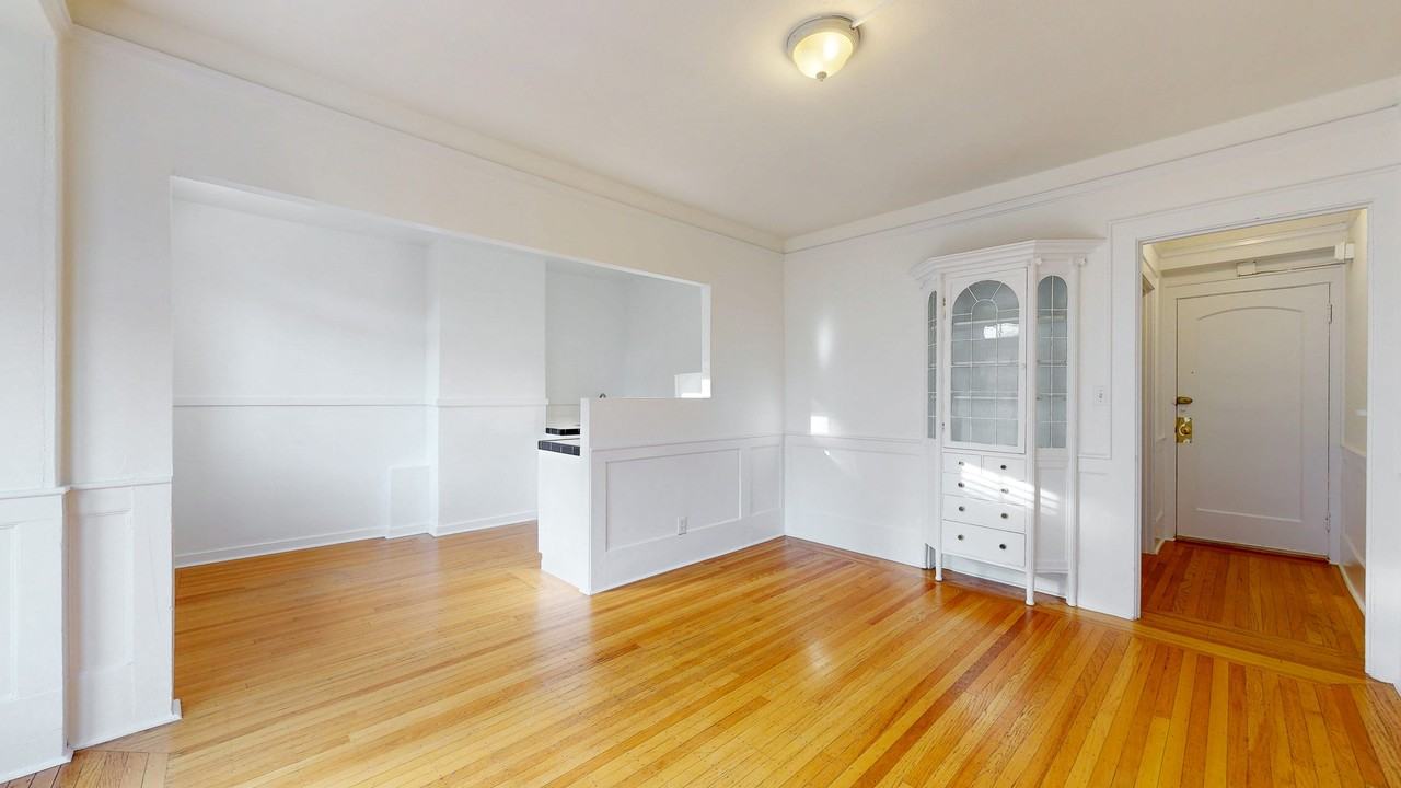 867 Sutter St #405 - Photo 2 of 9