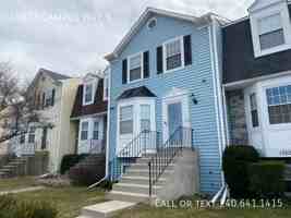 featured image of 10523 Campus Way S