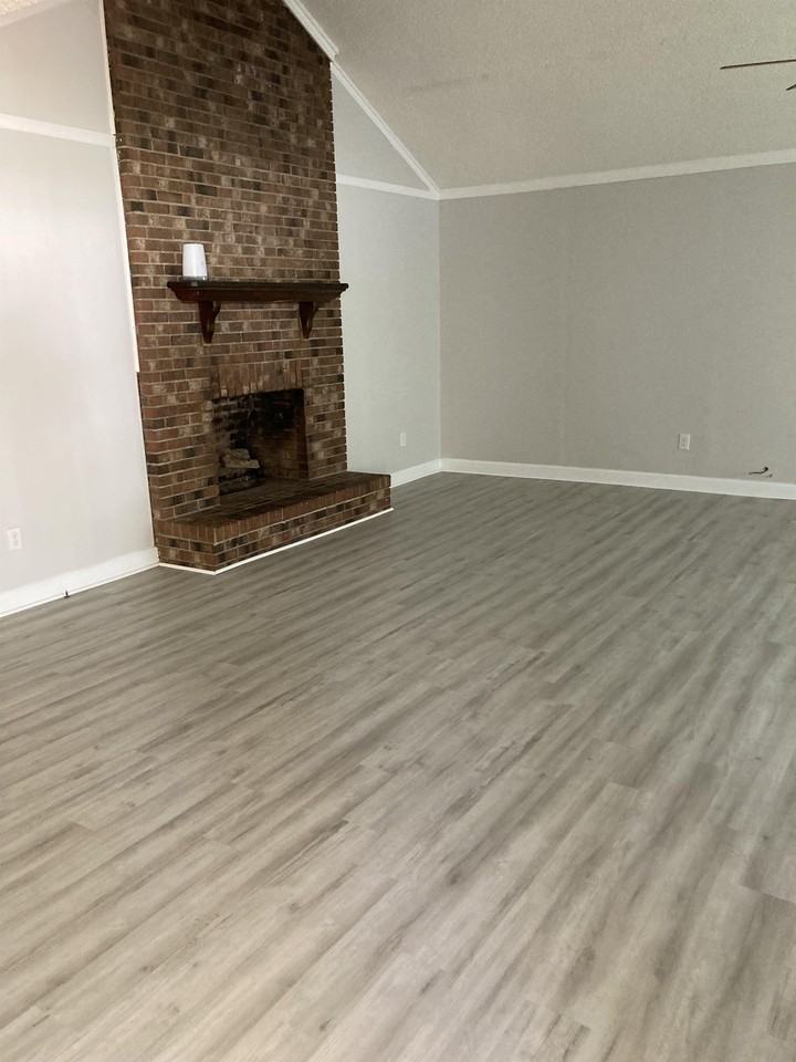 510 Charles St - Photo 3 of 7