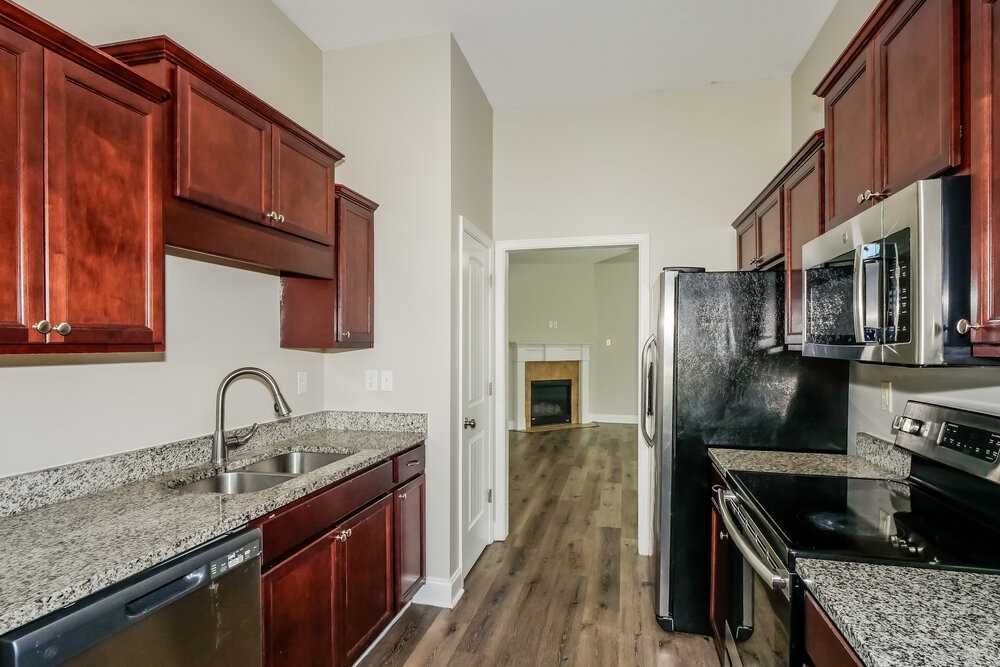 3242 Earlcastle Dr - Photo 7 of 16