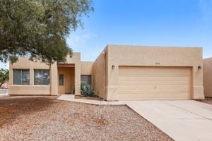 featured image of 1534 W Churchill Pl