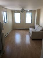 featured image of 429 Main St