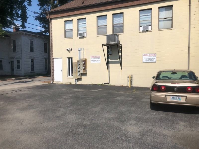 429 Main St - Photo 5 of 6
