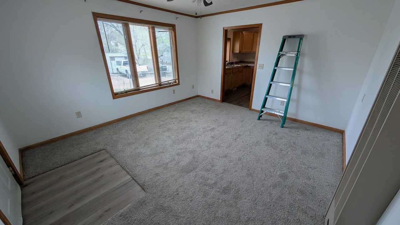 1516 7th St - Photo 2 of 11