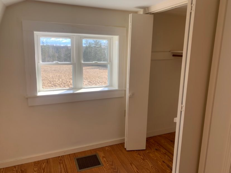 50 Davis Rd - Photo 5 of 12