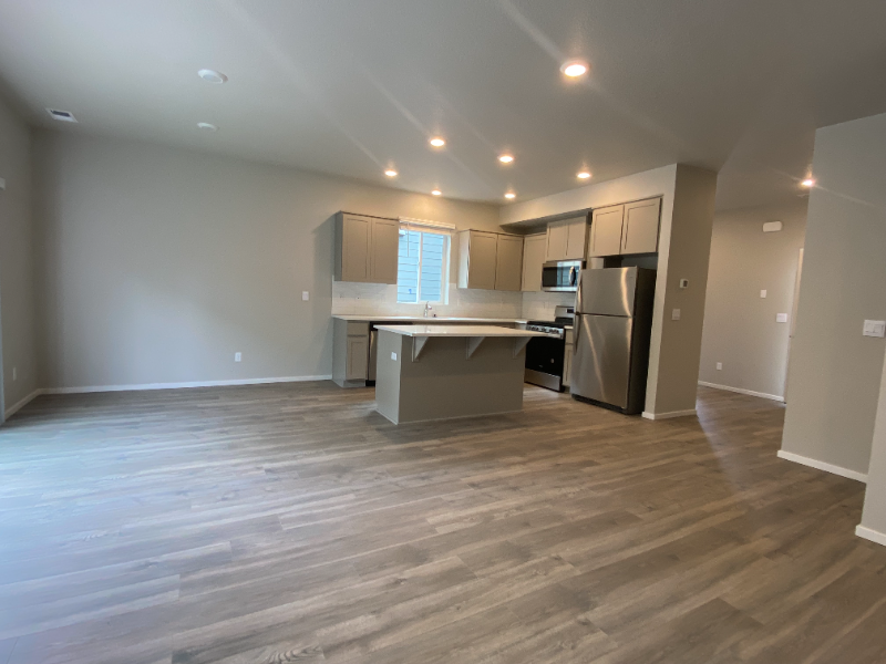 3550 Sw Snowberry Ave - Photo 6 of 24