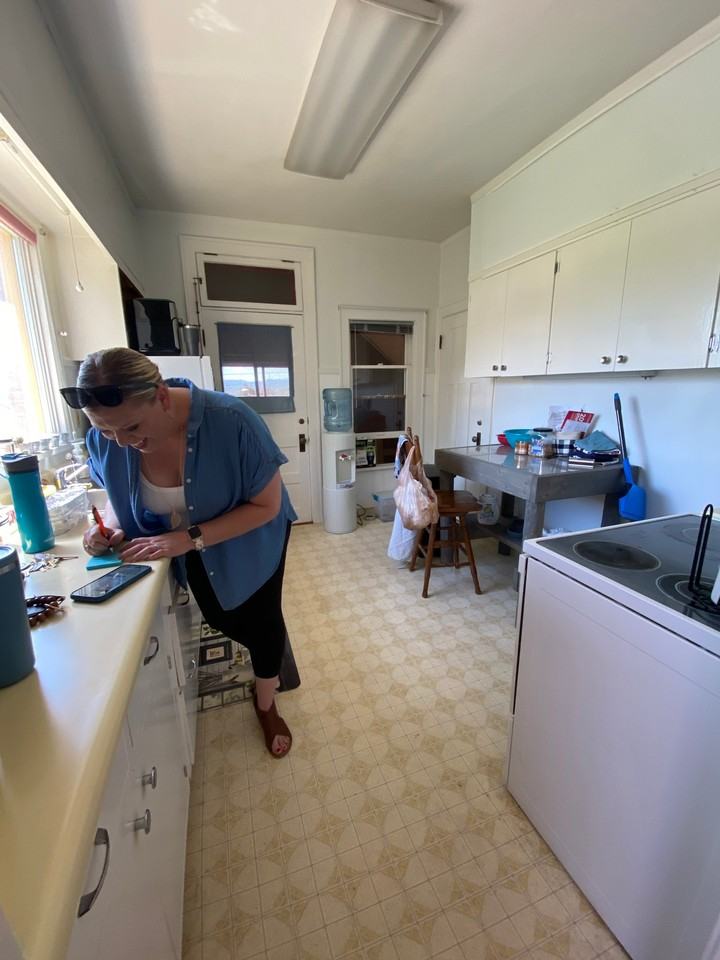 1014 W Park St - Photo 2 of 5
