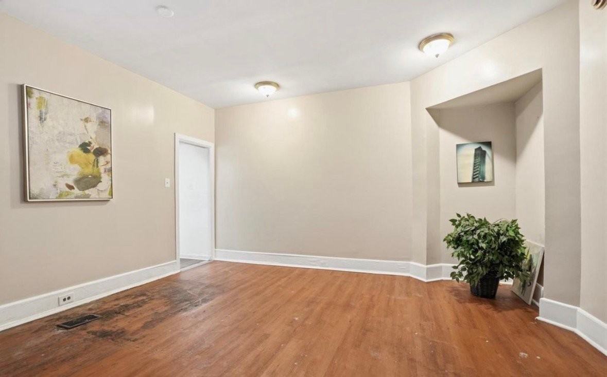 4149 N Broad St - Photo 7 of 10
