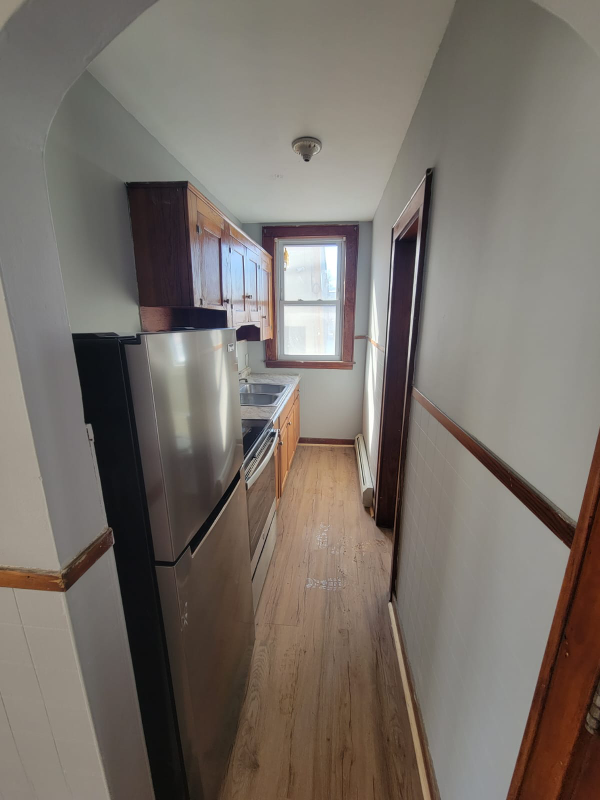 296 Amherst St #4 - Photo 5 of 8