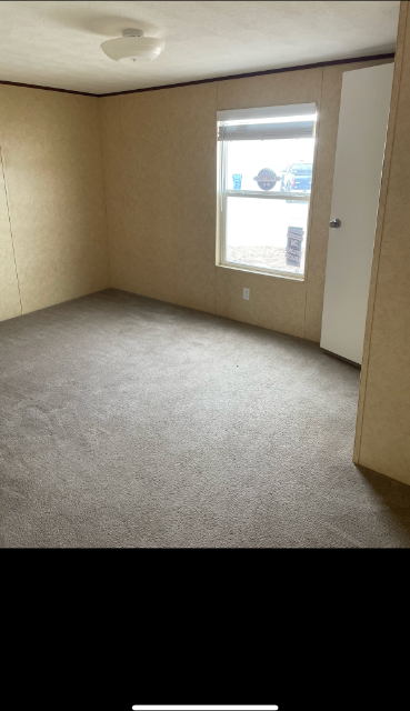 1272 W Lyons St #24 - Photo 4 of 10