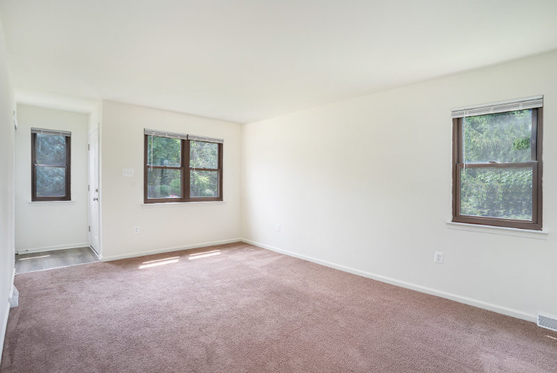 246 Jan Dr #1stFL - Photo 4 of 12