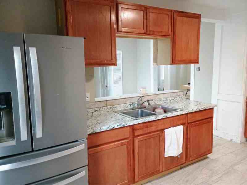 607 Tremont St - Photo 2 of 14
