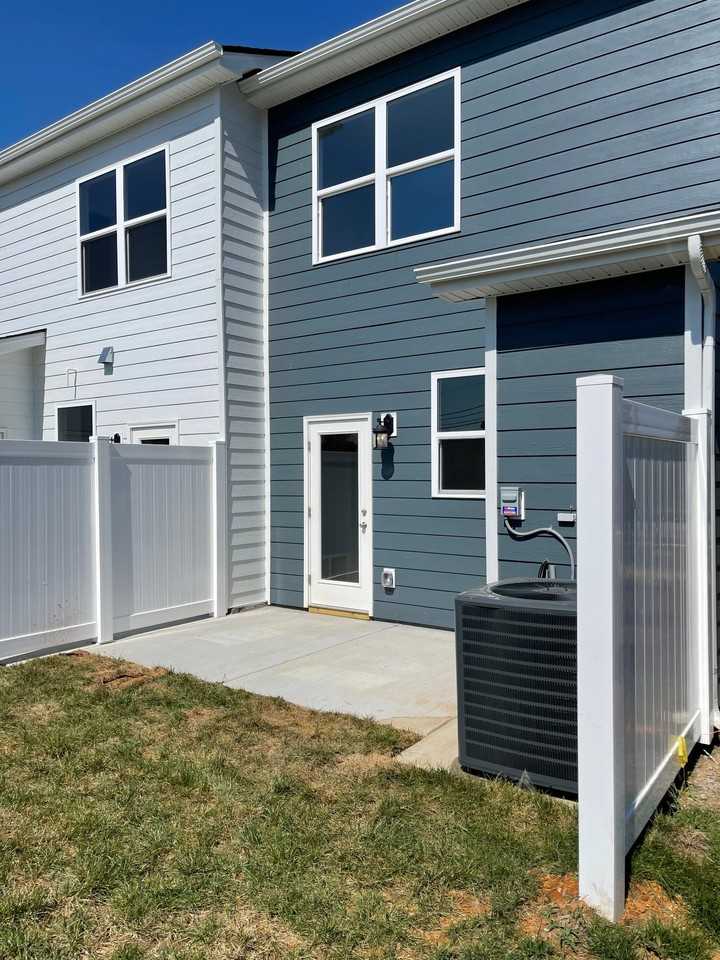 1250 Hope Village Way - Photo 2 of 7