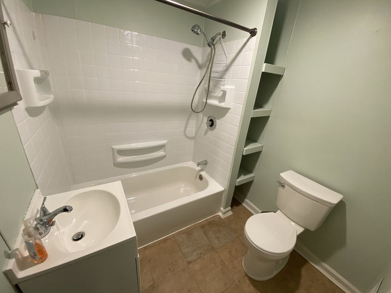 705 Maple Ave - Photo 7 of 14