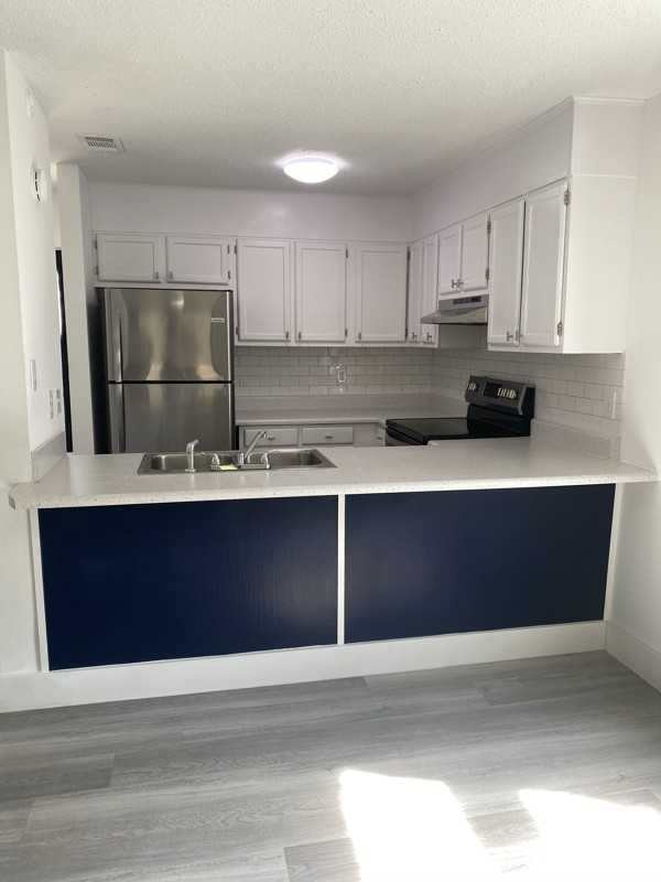 10163 Guidy Ln #9 - Photo 5 of 20