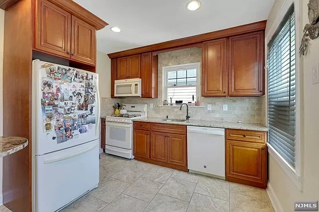 430 Highland Ave #1 - Photo 2 of 15