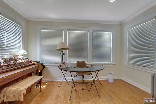 430 Highland Ave #1 - Photo 5 of 15