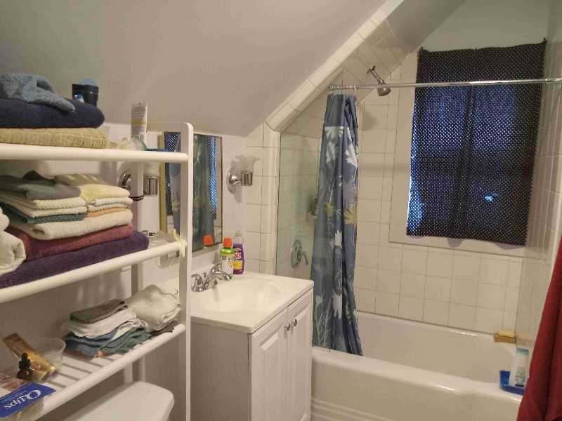 25 Spruce St - Photo 7 of 8