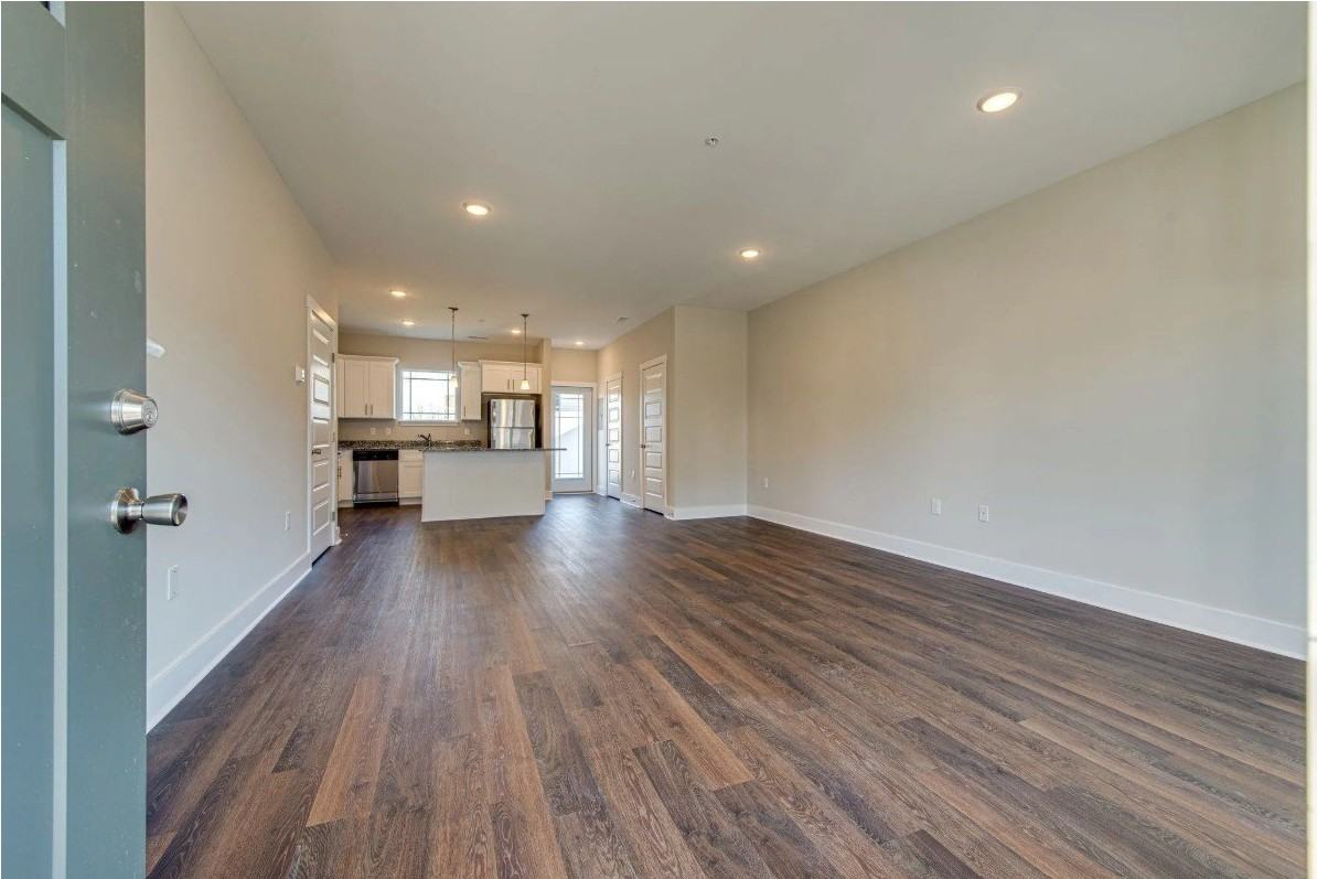 1027 Wells Way - Photo 3 of 20
