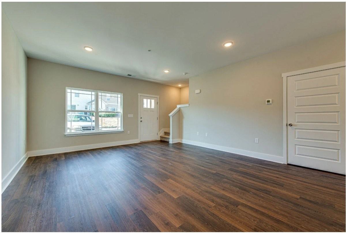 1027 Wells Way - Photo 4 of 20