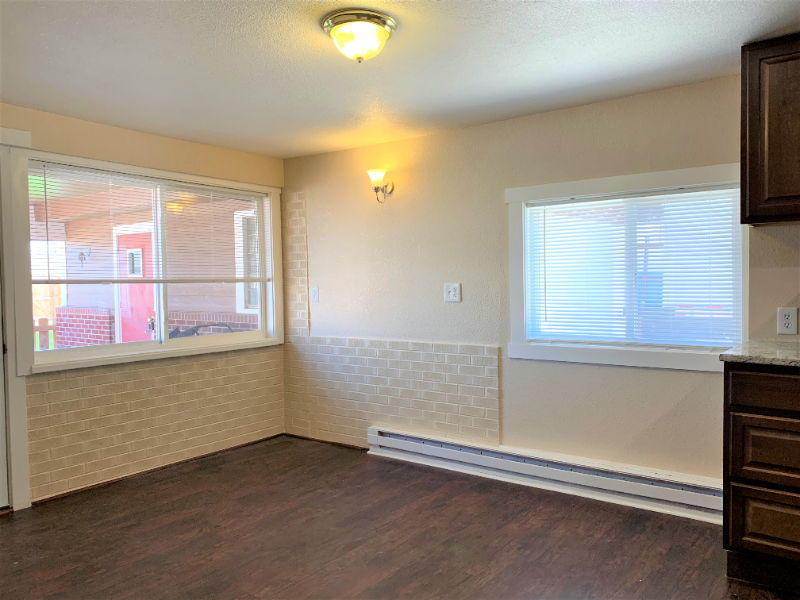 32 1/2 N 9th Ave #B - Photo 2 of 17