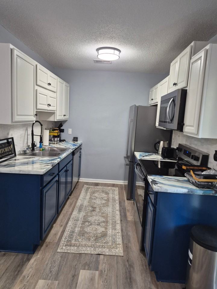 620 Mosswood Ln - Photo 6 of 10