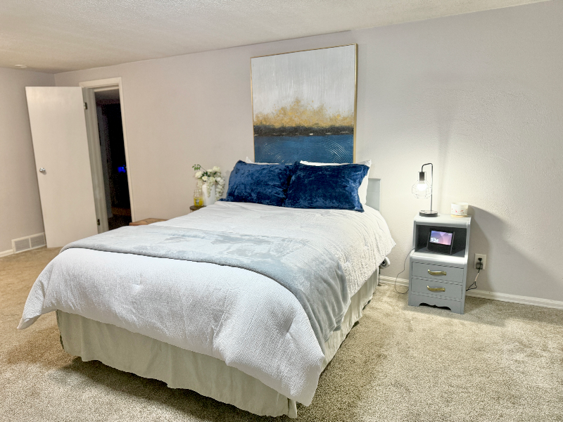 401 Crestridge Ave - Photo 3 of 17