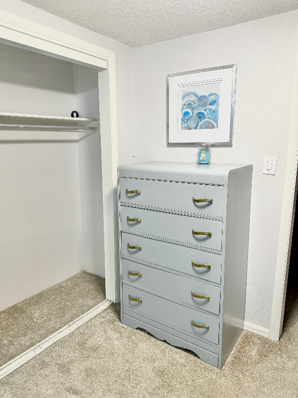 401 Crestridge Ave - Photo 5 of 17