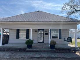 609 Powell St - Photo 1 of 1