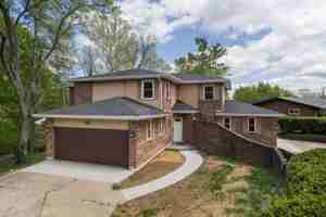 featured image of 10 Kennedy Ct #B