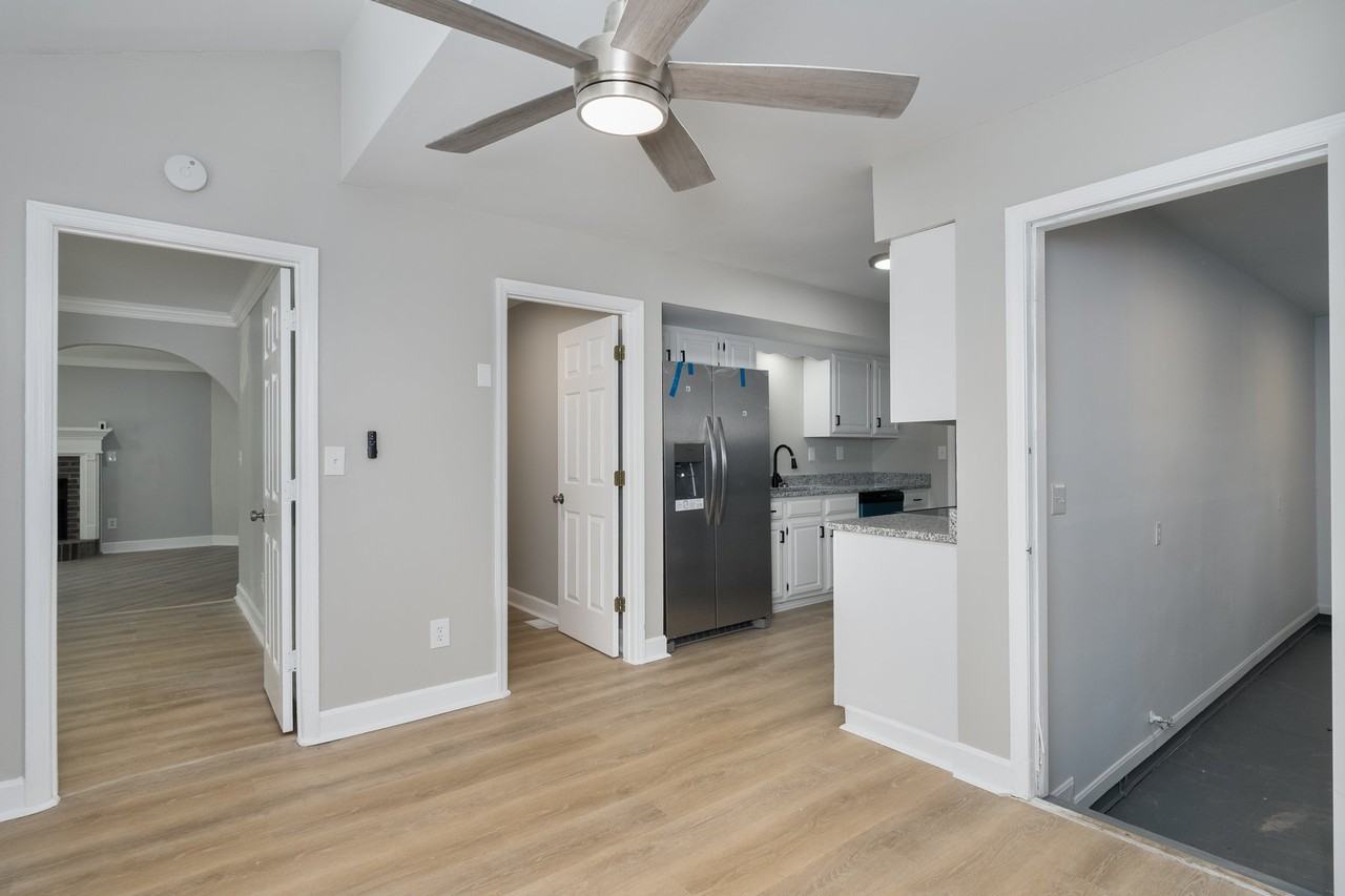 10 Kennedy Ct #B - Photo 5 of 20