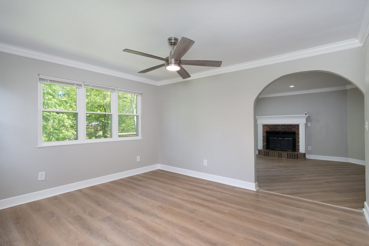 10 Kennedy Ct #B - Photo 6 of 20