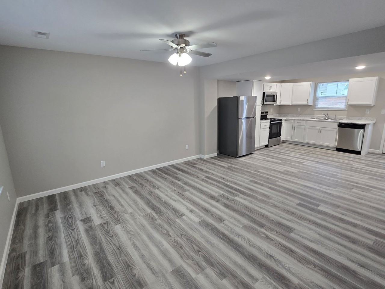 Willow Grove Apartments - Photo 2 of 50