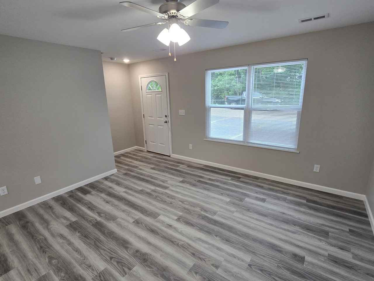 Willow Grove Apartments - Photo 3 of 50